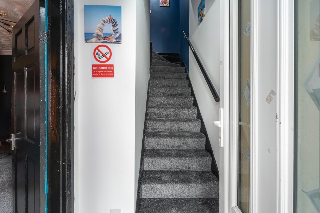 J'S Home Away From Home Fresh 2 Bedroom Garden Parking Kingston upon Hull Exterior foto